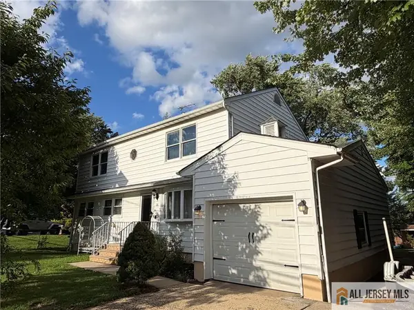 -20 Thompson Avenue, Fords, NJ 08863