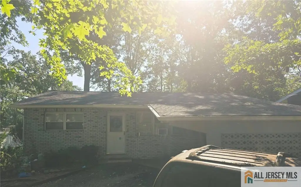 -30 Caswell Avenue, Fords, NJ 08863 - #1