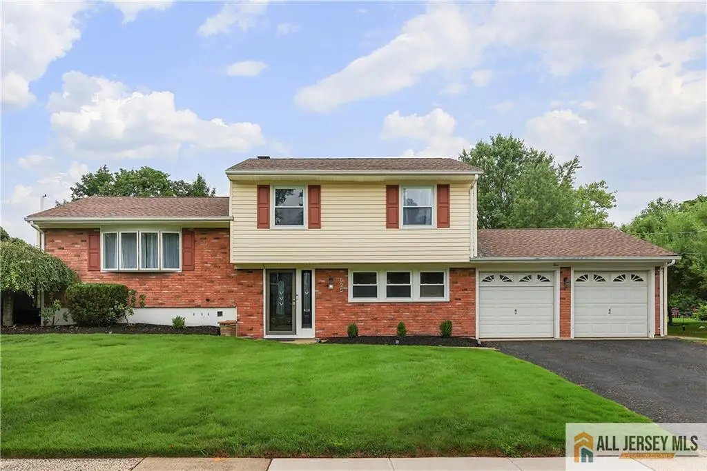 -525 Shirley Parkway, Piscataway, NJ 08854 - #1