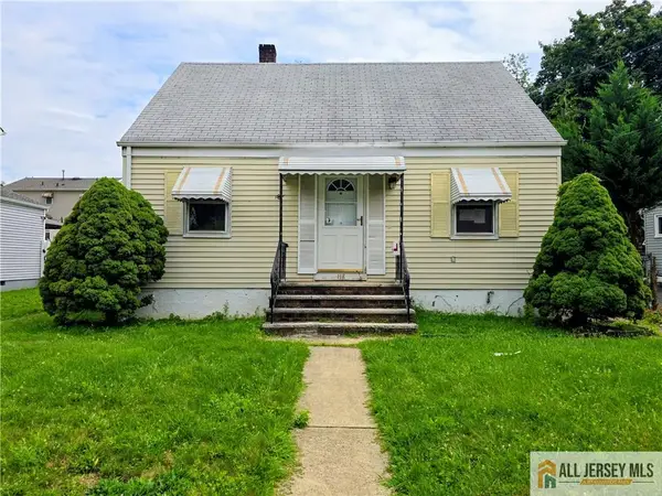 -118 Standiford Avenue, Sayreville, NJ 08872
