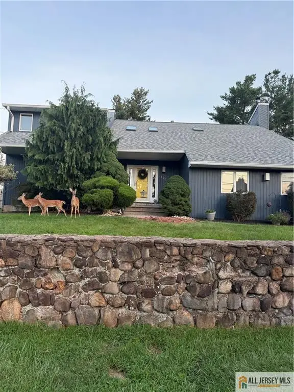 -121 W Hill Road, Colonia, NJ 07067 - #2