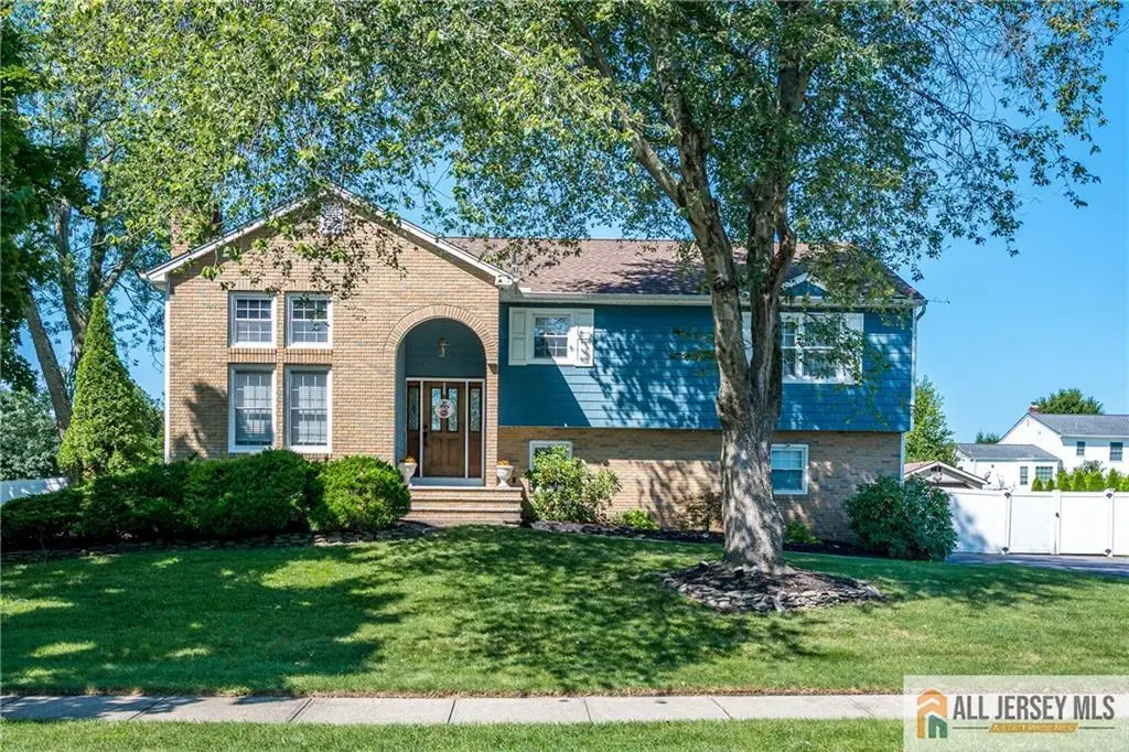 -2 Jay Court, Kendall Park, NJ 08824 - #1