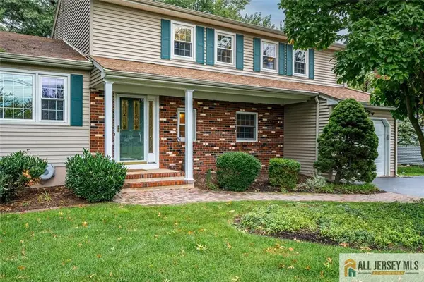 -23 Oakey Drive, South Brunswick, NJ 08824