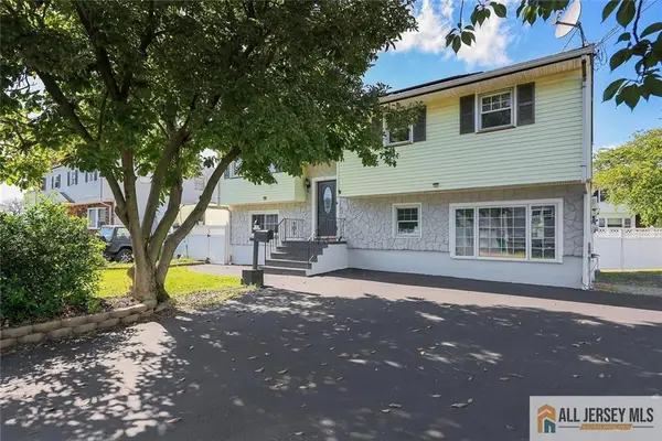 -47 Gaskill Avenue, Edison, NJ 08817