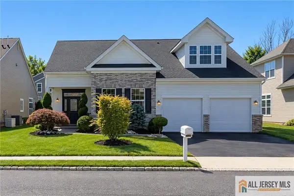 -3 Aquaduct Road, Monroe, NJ 08831