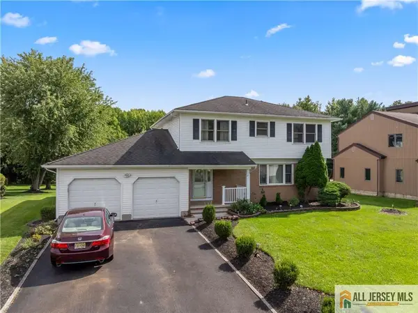 -21 Eldridge Drive, East Brunswick, NJ 08816