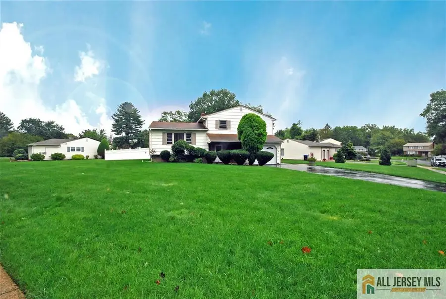 -2 Janet Court, East Brunswick, NJ 08816 - #2