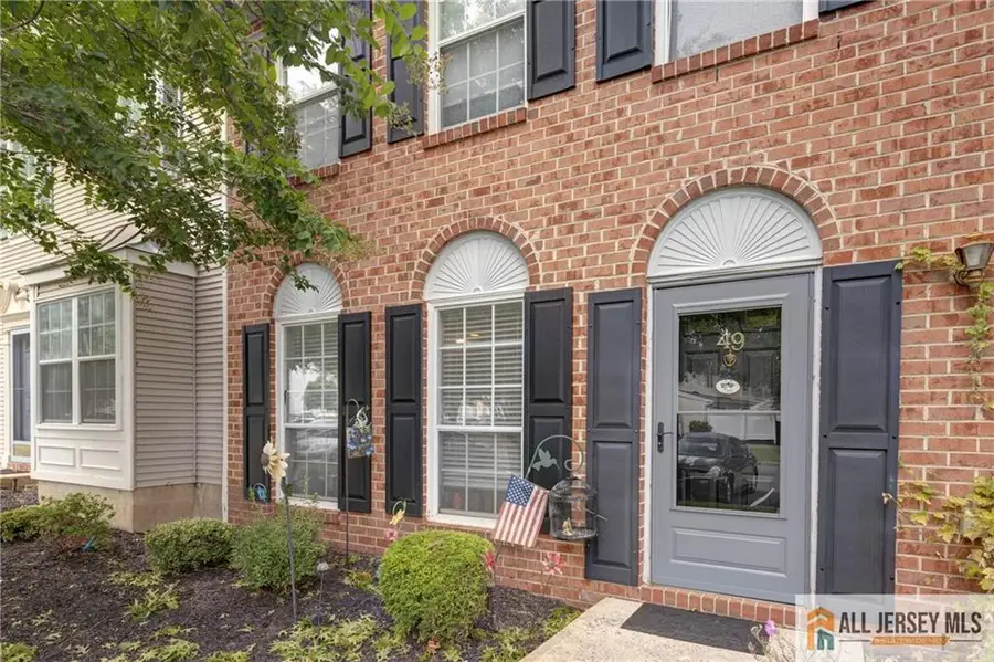 -49 Albury Way, North Brunswick, NJ 08902 - #2