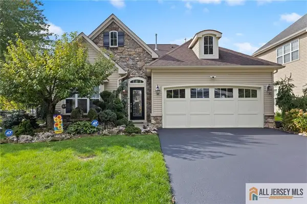 -48 Merlot Court, Monroe, NJ 08831