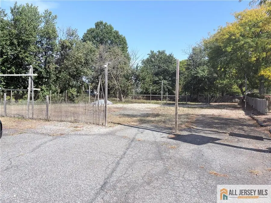 -1052 Saint Georges Avenue, Avenel, NJ 07001 - #2