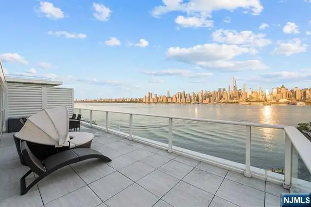 800 Ave At Port Imperial 918, Weehawken, NJ 07086 - Image #2