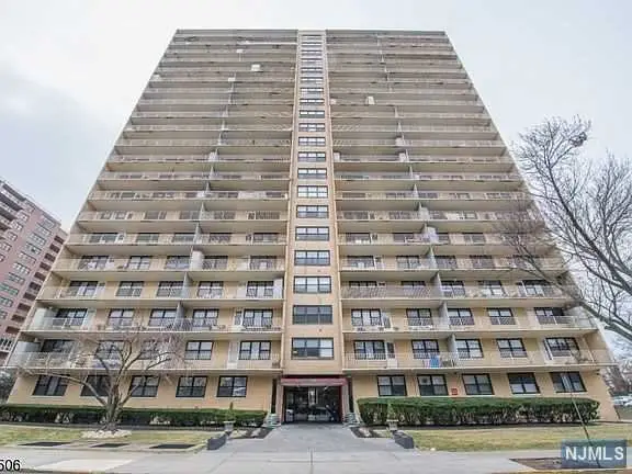 285 Aycrigg Avenue 22D, Passaic, NJ 07055 - Image #1