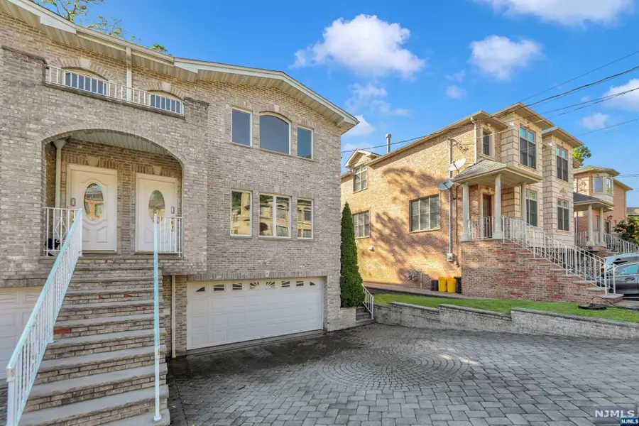 539B 3rd Street B, Palisades Park, NJ 07650 - Image #2