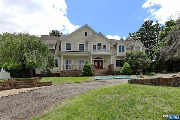 732 Terrace Heights, Wyckoff, NJ 07481