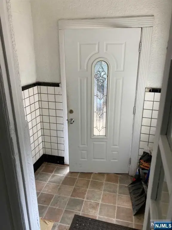 1515 Manhattan Avenue, Union City, NJ 07087 - Image #2