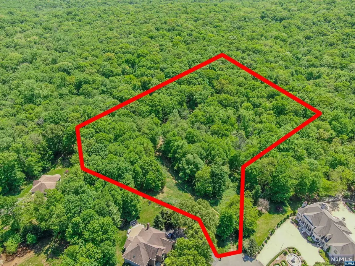 9 Vista Court, Kinnelon, NJ 07405 - Image #1