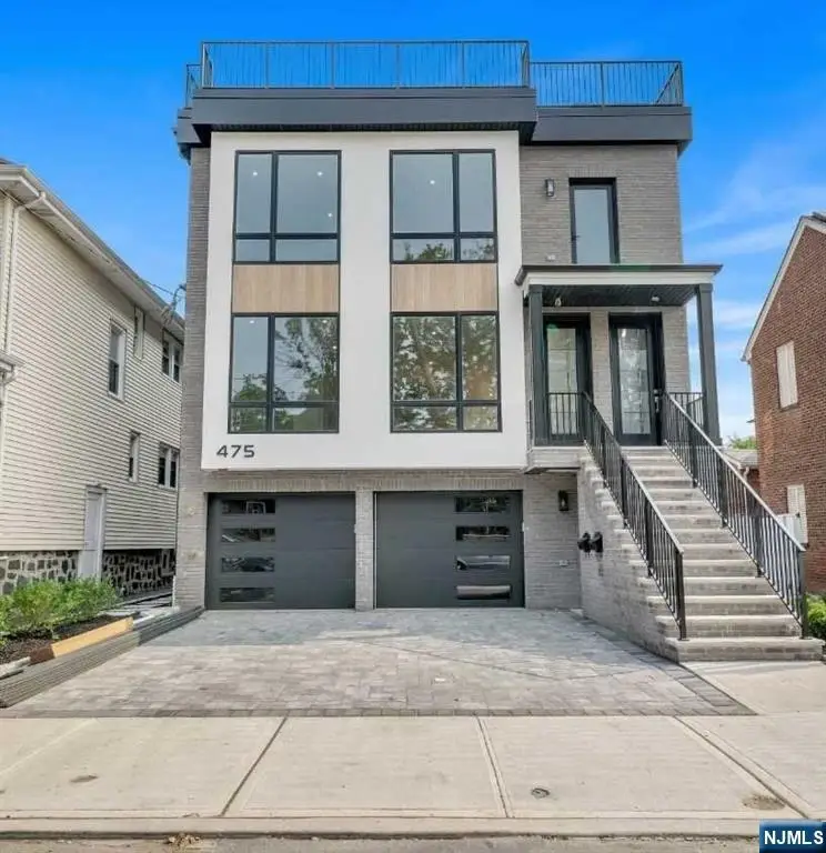 475 Oakdene Avenue 2, Cliffside Park, NJ 07010 - Image #1