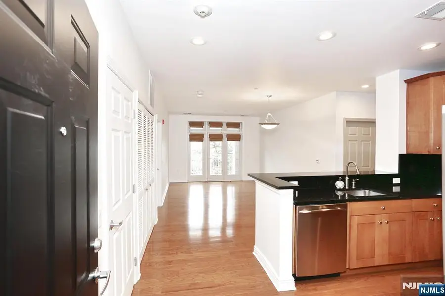 7400 River Road 228, North Bergen, NJ 07047 - Image #3