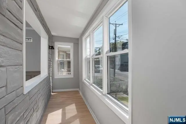 4 Van Houten Avenue, Jersey City, NJ 07305 - Image #3