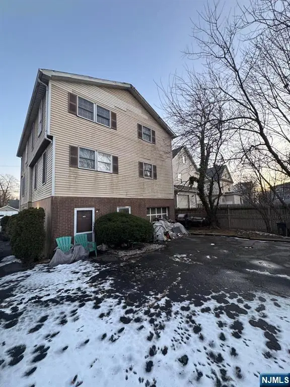 25 Wetmore Avenue, Maplewood, NJ 07040