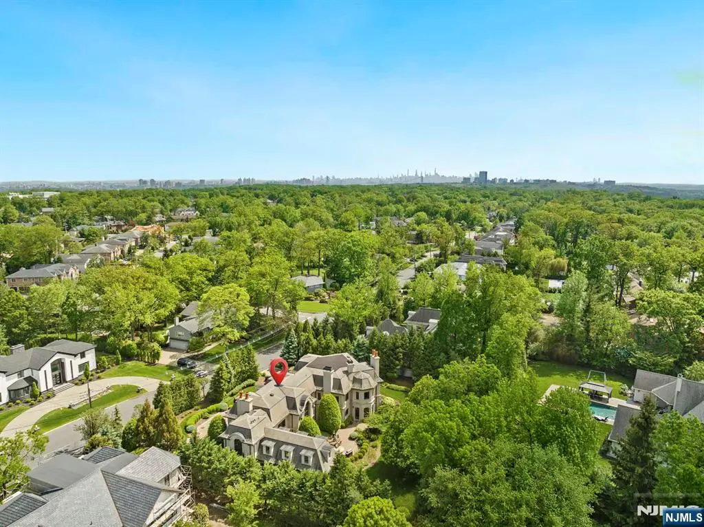 78 Roberts Road, Englewood Cliffs, NJ 07632 - #1