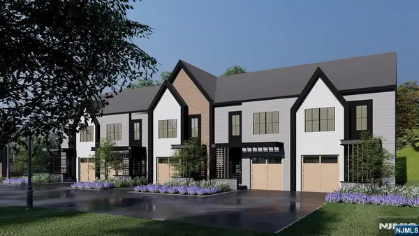 39 Kinnelon Road, Kinnelon Borough, NJ 07405