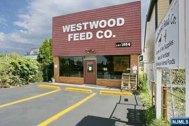 515 Broadway, Westwood, NJ 07675 - Image #2