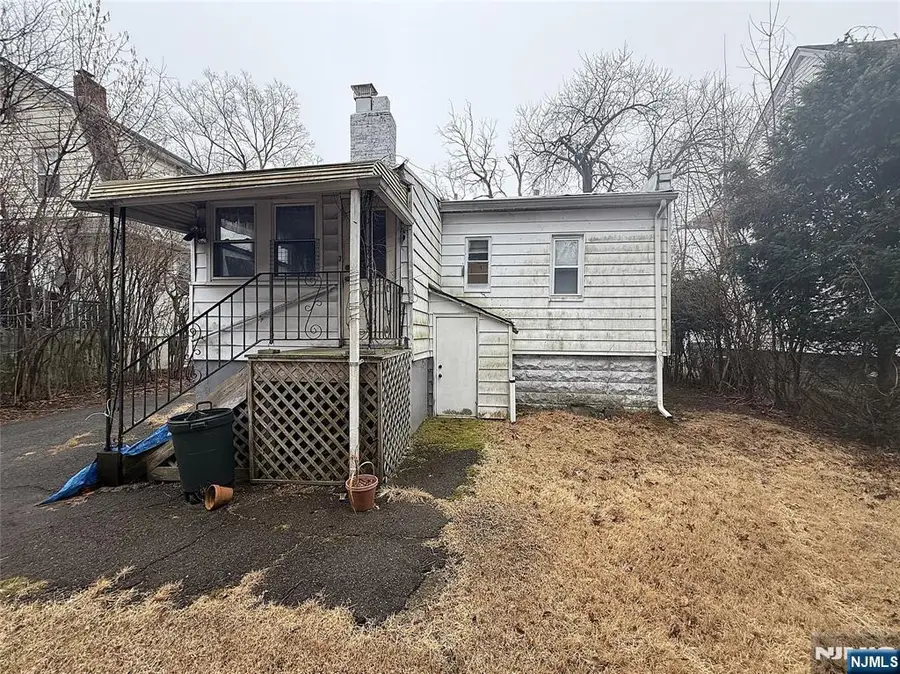 96 Claremont Avenue, Verona, NJ 07044 - Image #3