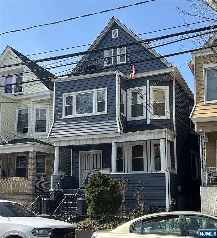 49 Bidwell Avenue, Jersey City, NJ 07305 - #1