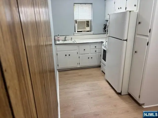 262-280 Chamberlain Avenue 4, Paterson, NJ 07502 - Image #3