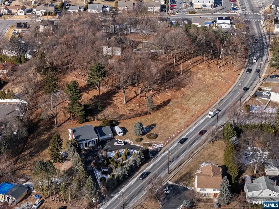 409 High Mountain Road, North Haledon, NJ 07508 - Image #3