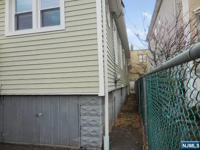 222 Washington Avenue, Hackensack, NJ 07601 - Image #3