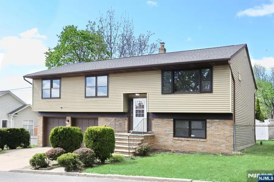 444 Washington Place, Hasbrouck Heights, NJ 07604 - Image #2