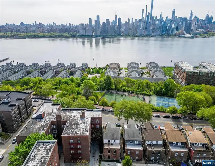 6115 Kennedy Boulevard, West New York, NJ 07093 - #2