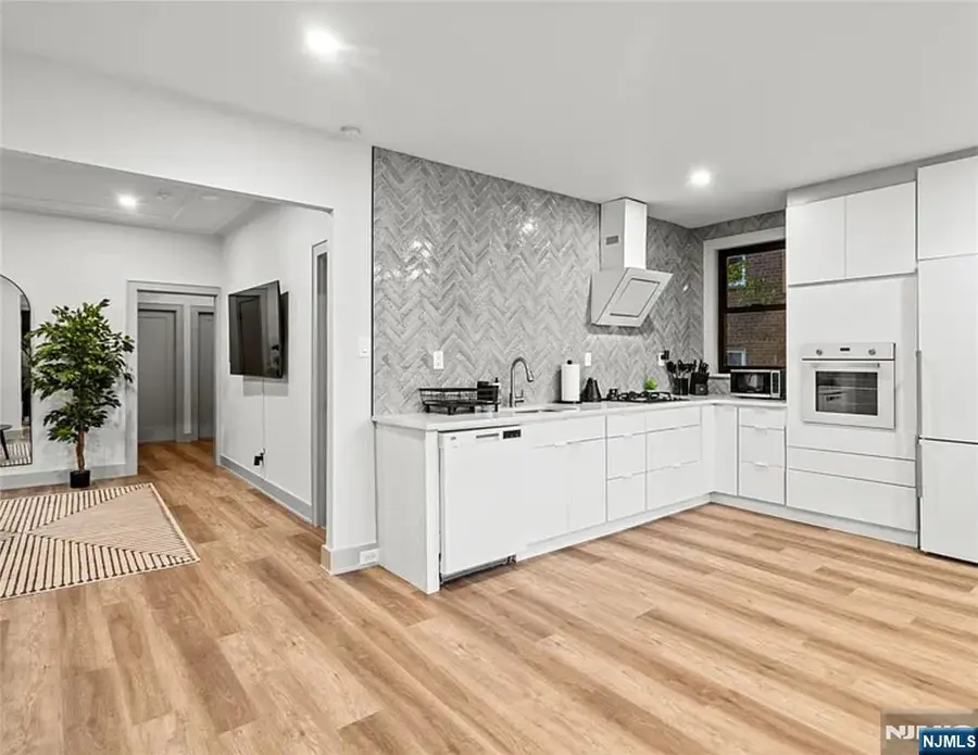 6115 Kennedy Boulevard, West New York, NJ 07093 - #3