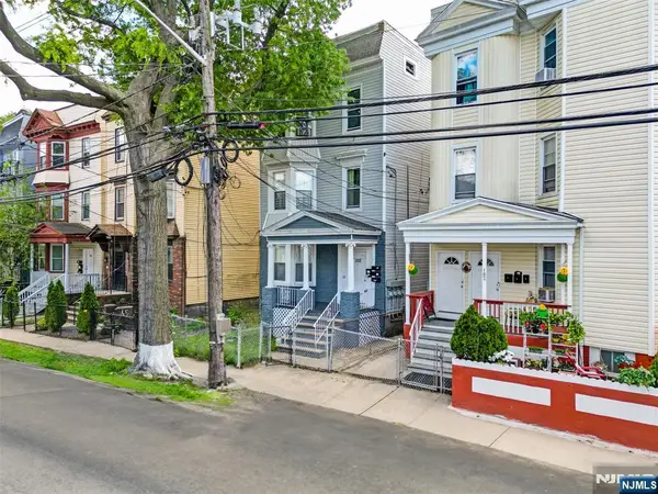 100 Hopkins, Irvington, NJ 07111