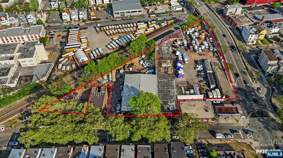 10 Park, East Orange, NJ 07017 - Image #2