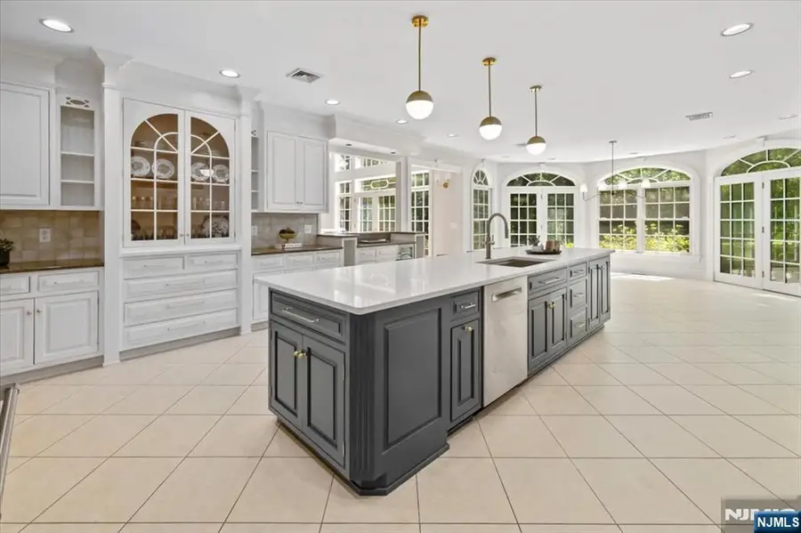 154 E Saddle River Road, Saddle River, NJ 07458 - Image #3