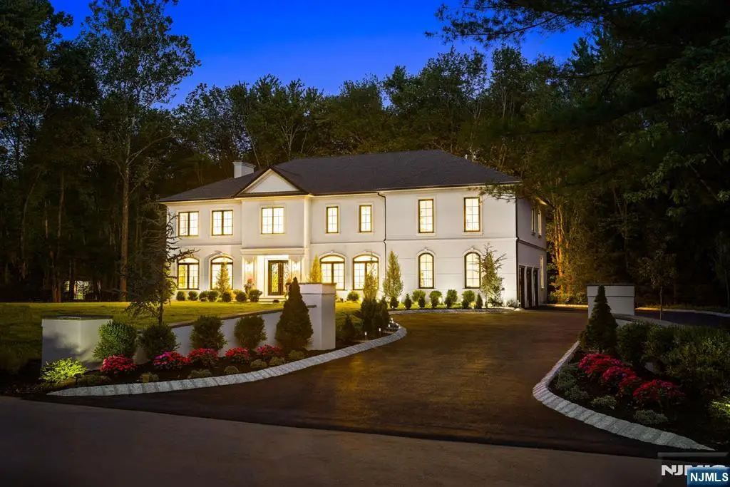 16 Old Farms Road, Saddle River, NJ 07458 - Image #1
