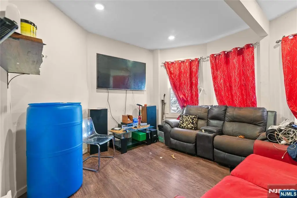 36 Arverne Terrace, Irvington, NJ 07111 - Image #1