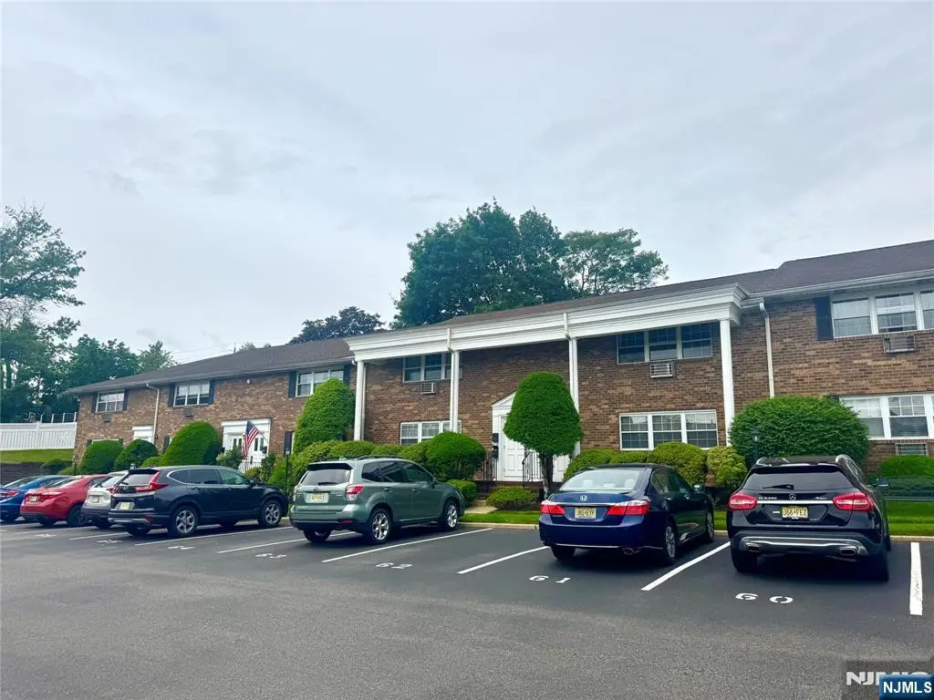 20 Maple Street 20, Teaneck, NJ 07666 - Image #1