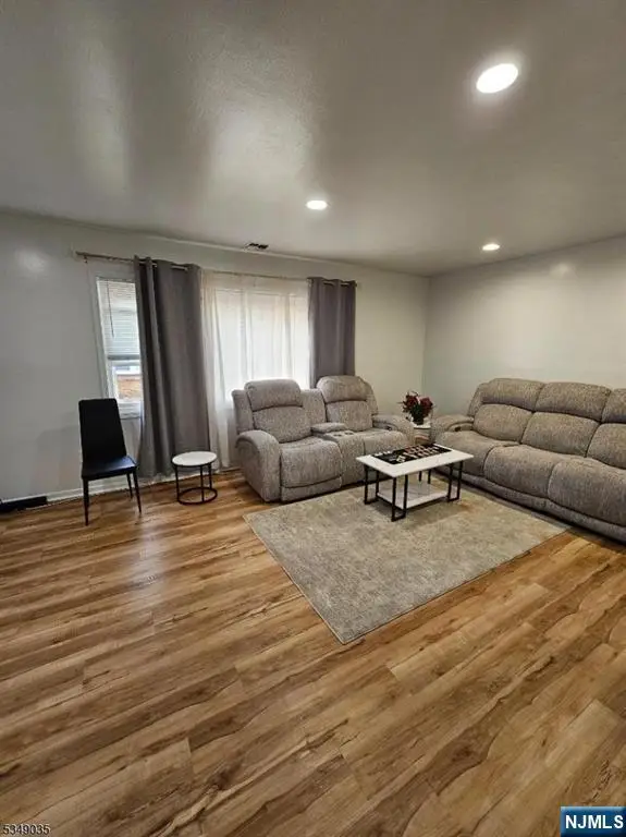 120 Sherwood Avenue 102, Paterson, NJ 07502 - Image #3