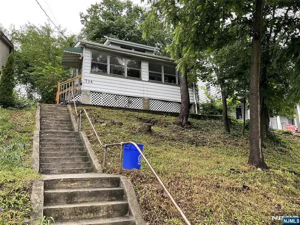 734 Broad Street, Bloomfield, NJ 07003