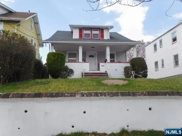 348 Lakeview Avenue, Clifton, NJ 07011