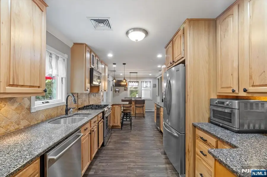 19 Elm Street, Haskell, NJ 07420 - Image #3