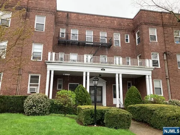 995 Teaneck Road 3N, Teaneck, NJ 07666