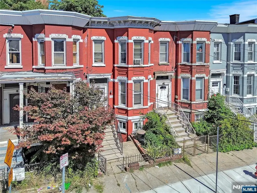 62-5 Oak Street, Jersey City, NJ 07304 - Image #3