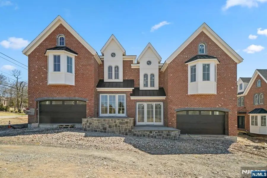 978 Closter Dock Road, Alpine, NJ 07620 - Image #2