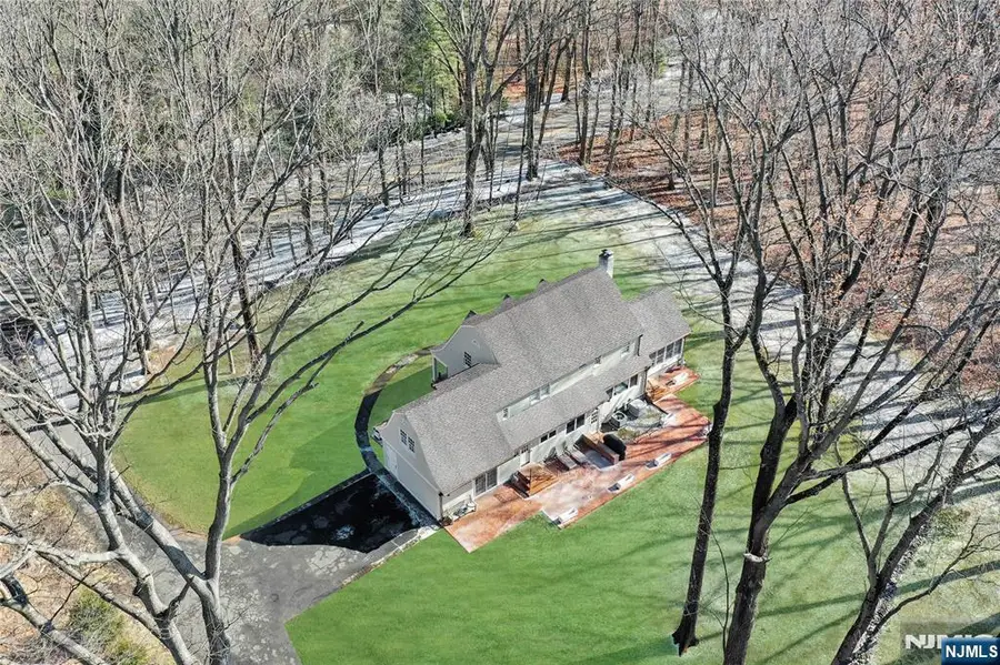 11 Chestnut Ridge Road, Saddle River, NJ 07458 - Image #3