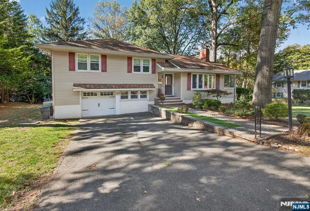 34 Valley Road, Haworth, NJ 07641 - Image #1
